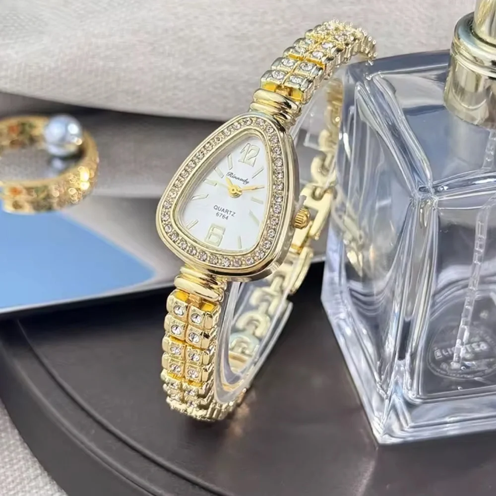 Vintage Gold Rhinestone Watch – Feminine Luxury Timepiece - Picture 3 of 9